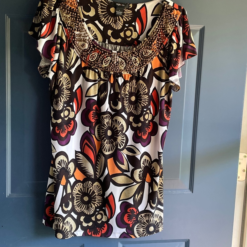 Style & Co size large Bohemian top